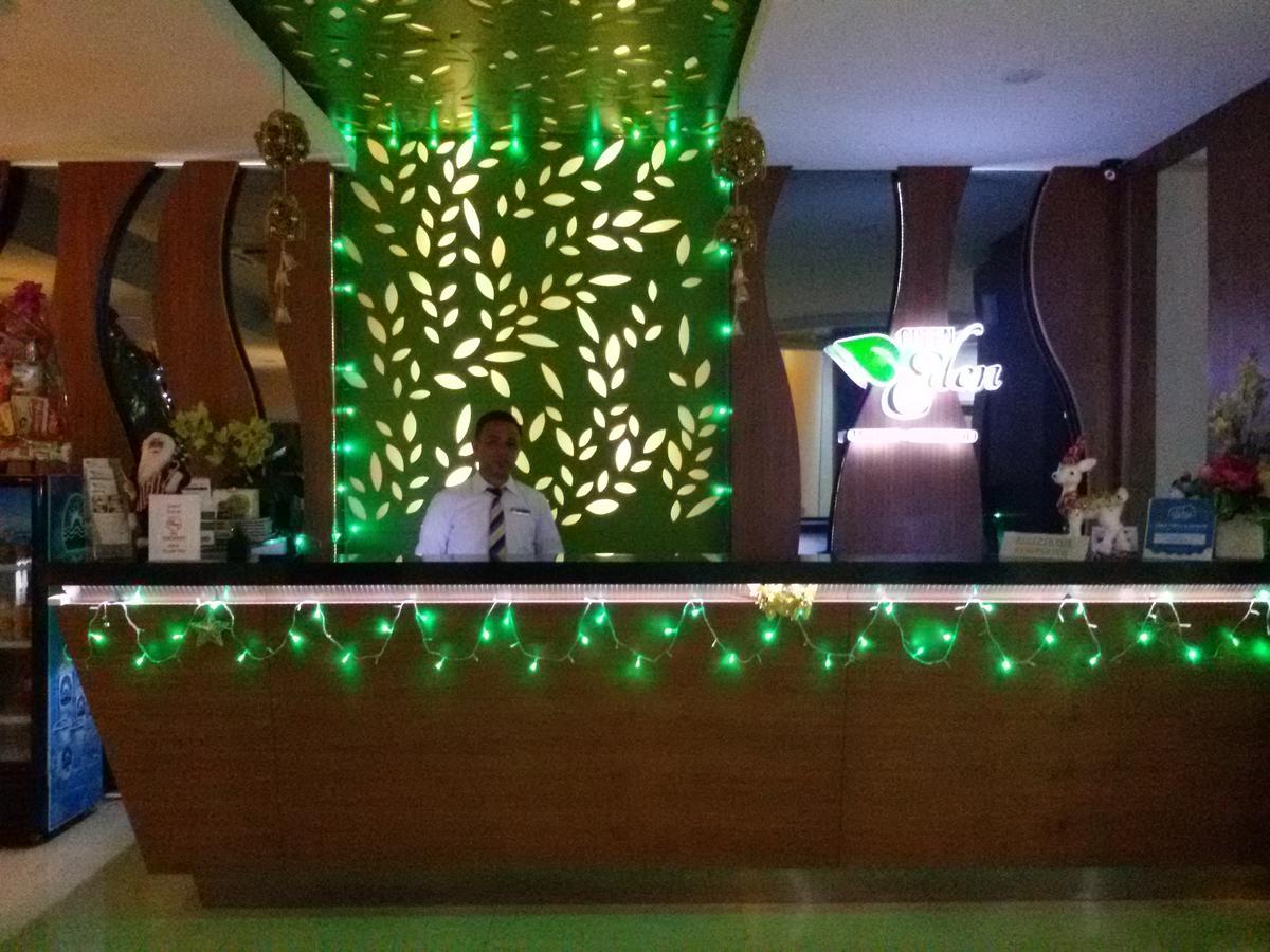 Green Eden Hotel Manado Esterno foto