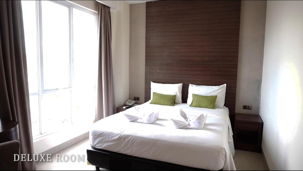 Green Eden Hotel Manado Esterno foto